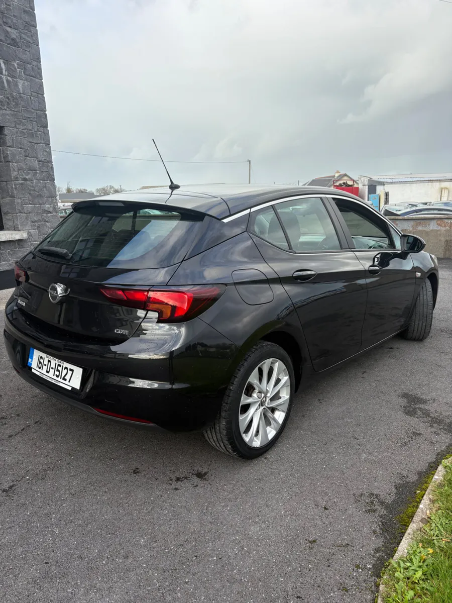 Opel Astra 2016 - Image 4