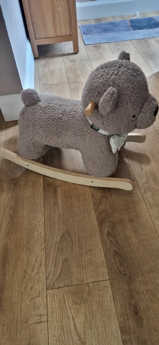 Baby rocker - Image 1