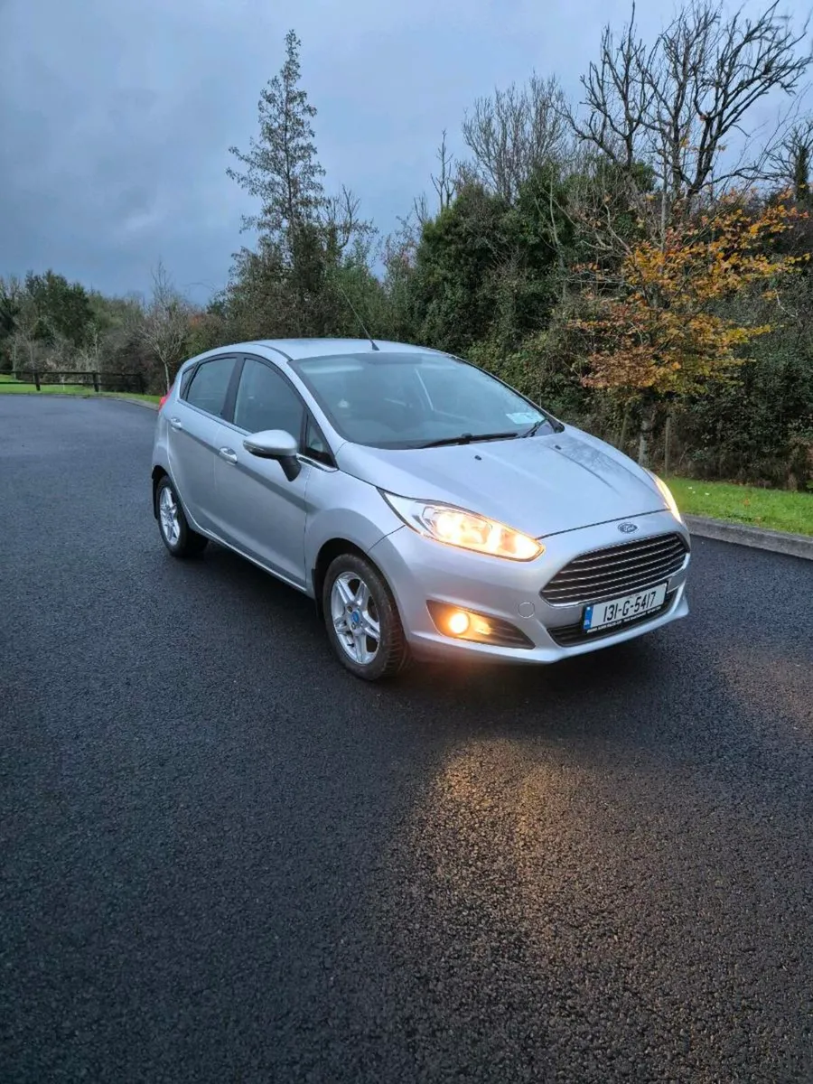 Ford Fiesta Zetec 1.25 petrol - Image 2