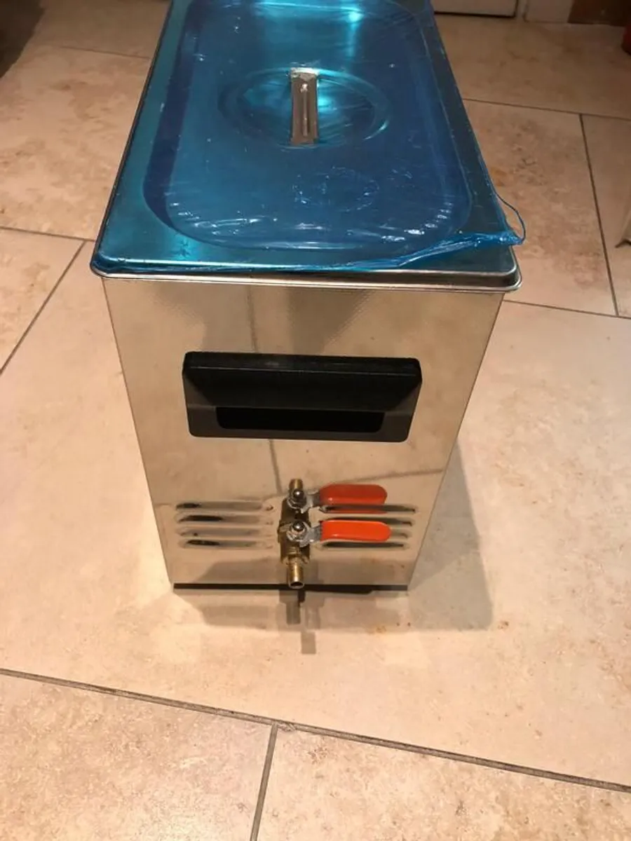 Ultrasonic Cleaner - Image 2
