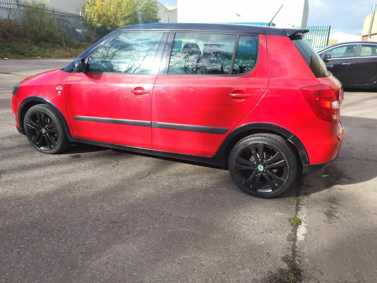 Skoda Fabia 2012 Automatic - Image 3