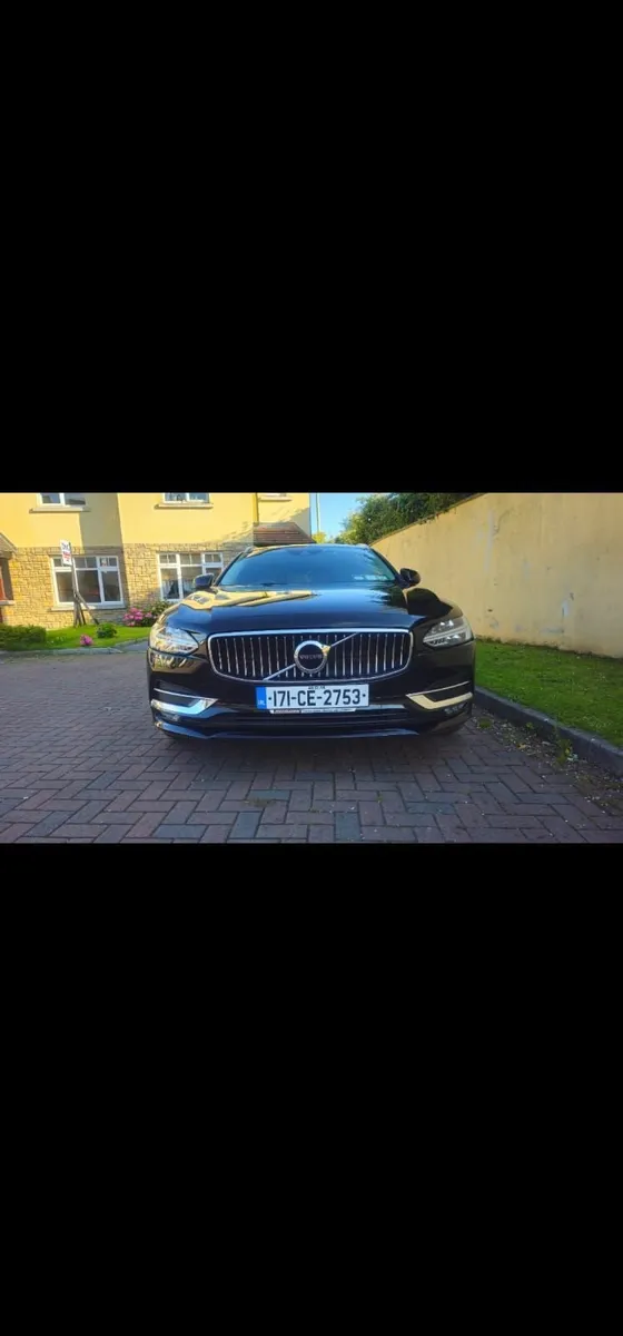 Volvo V90 Inscription D4 low kms - Image 1