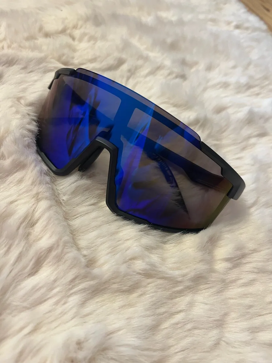 SCVCN Sports Glasses - Image 1