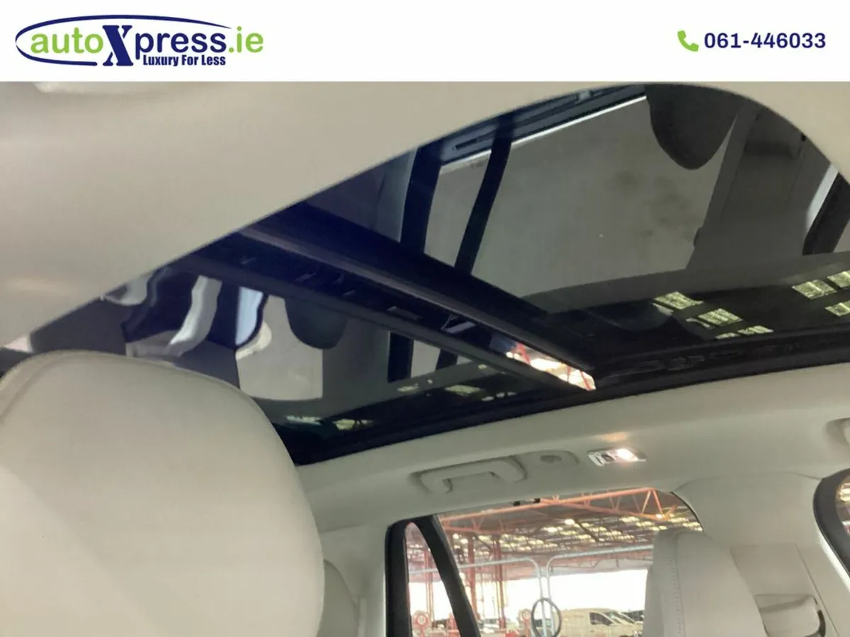 Volvo XC90 RECHARGE INSCRIPTION Panoramic Roof - Image 2