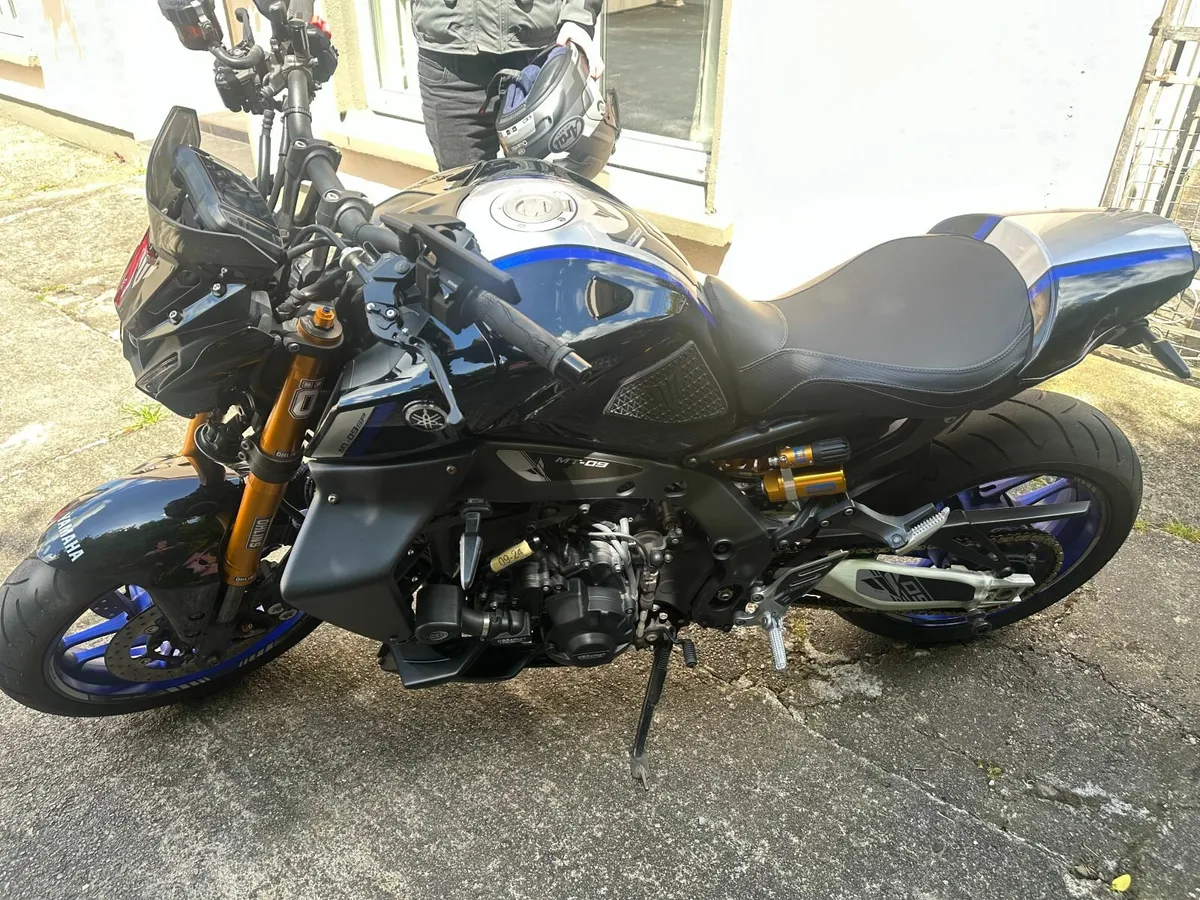 YAMAHA MT-09 SP 2021 - Image 4
