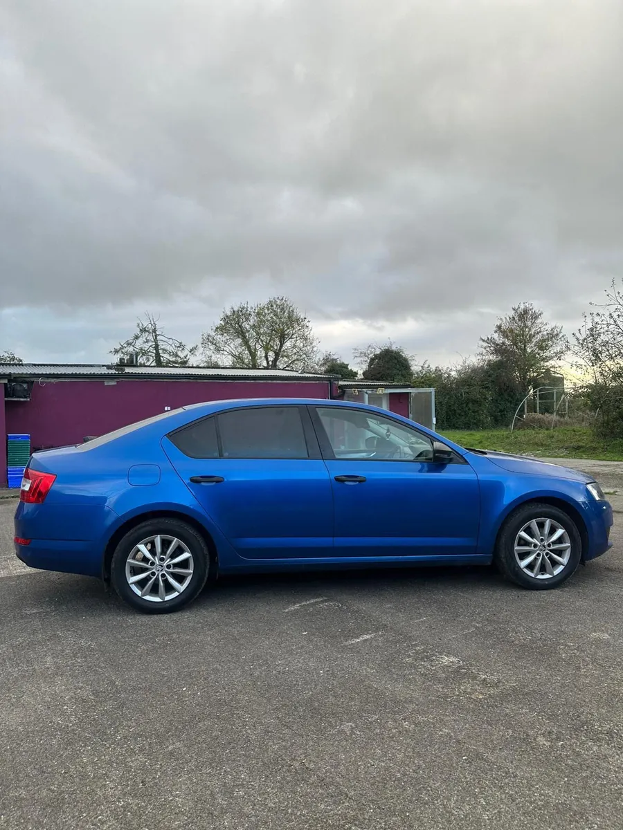 Skoda Octavia 2016 - Image 4