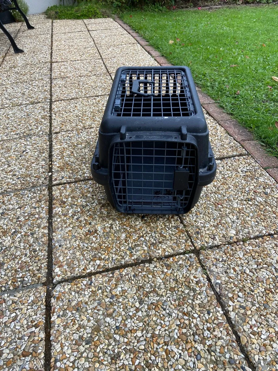 Pet.  Cage - Image 1