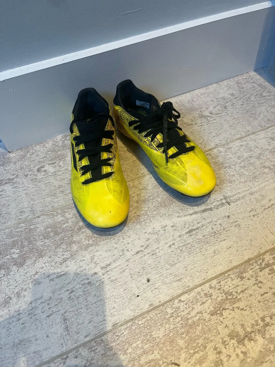 Adidas football boots - Image 1