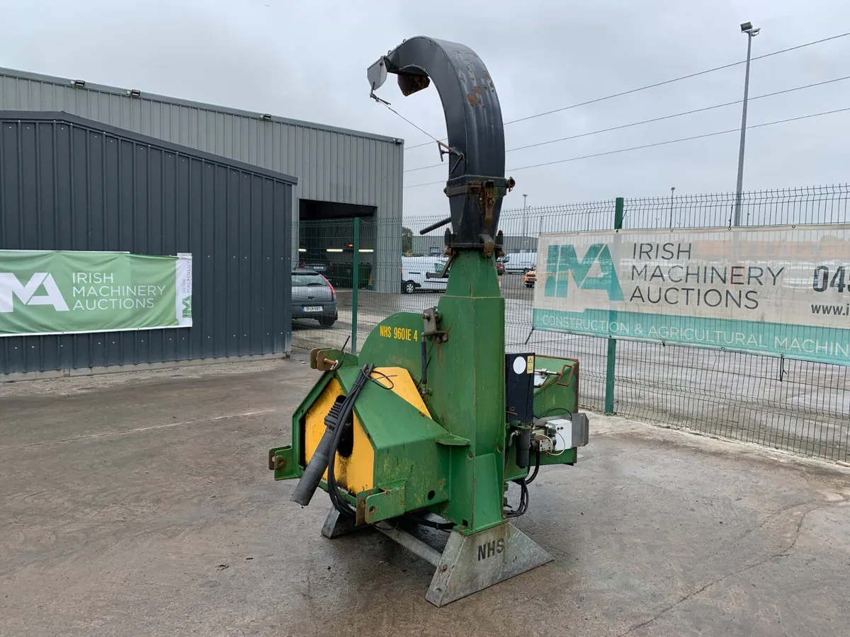 2007 NHS 960IE PTO WOOD CHIPPER FOR AUCTION - Image 2