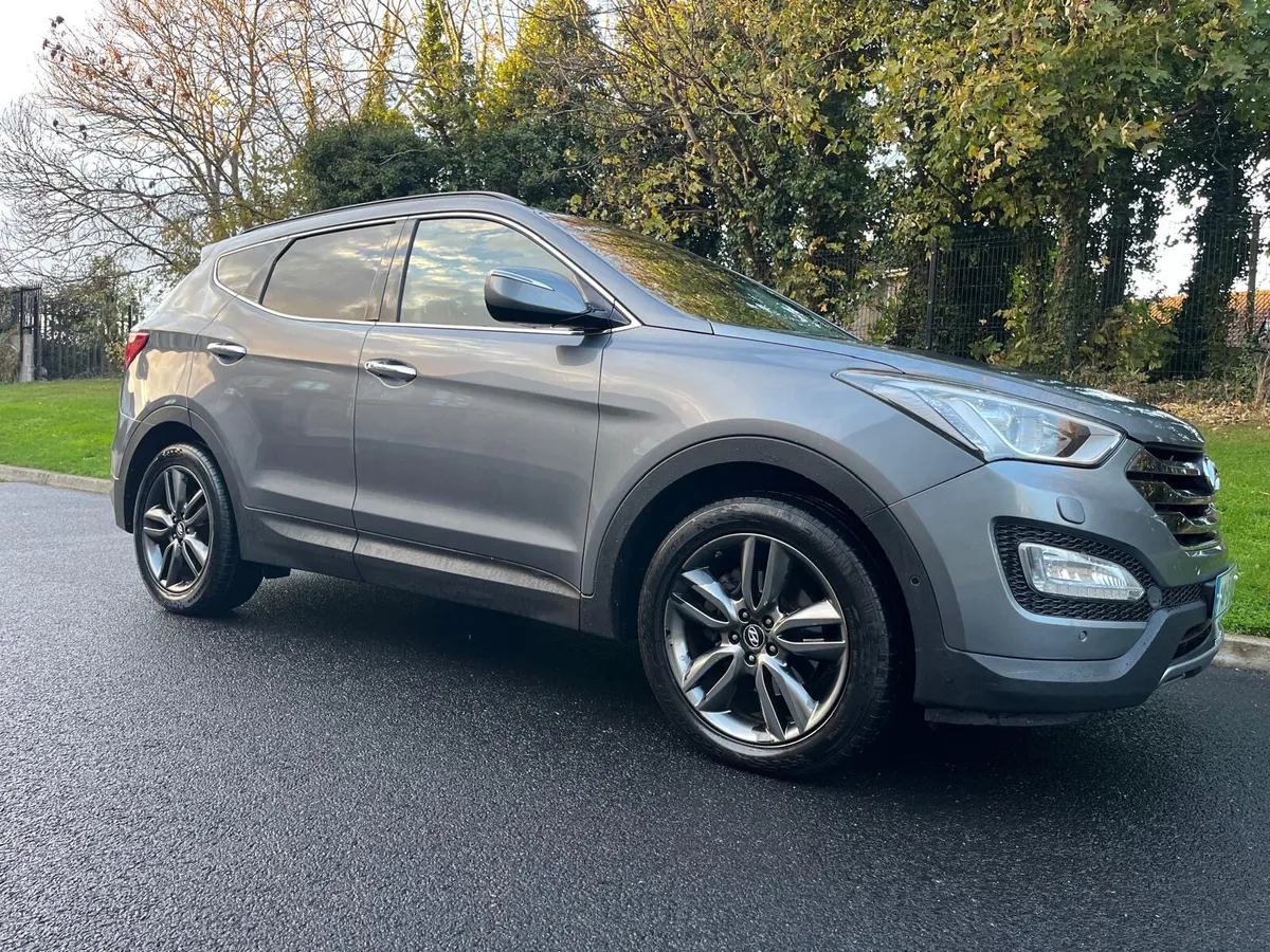 AUTOMATIC Hyundai Santa Fe 2014 - Image 1