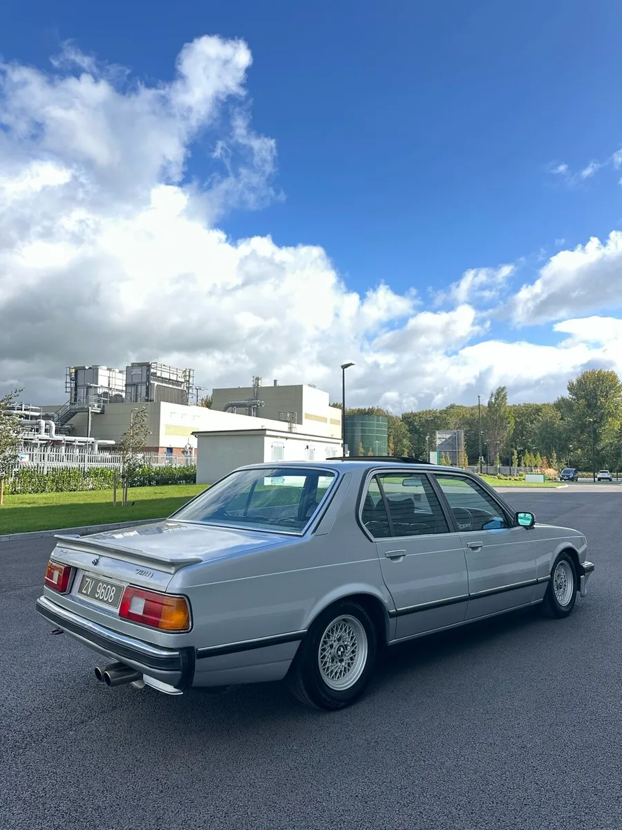 Bmw 732i 1980 - Image 3