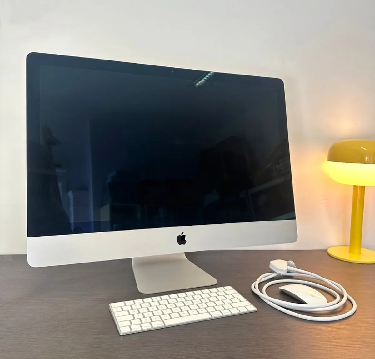 iMac, 27" 2020 Retina 5K - Image 1