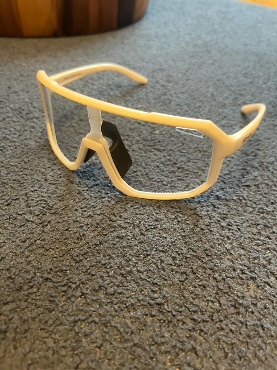 SCVCN Sports Glasses (White) - Image 3