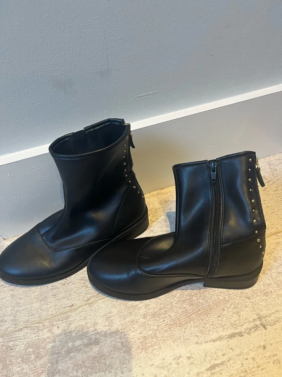 Zara girls boots - Image 1