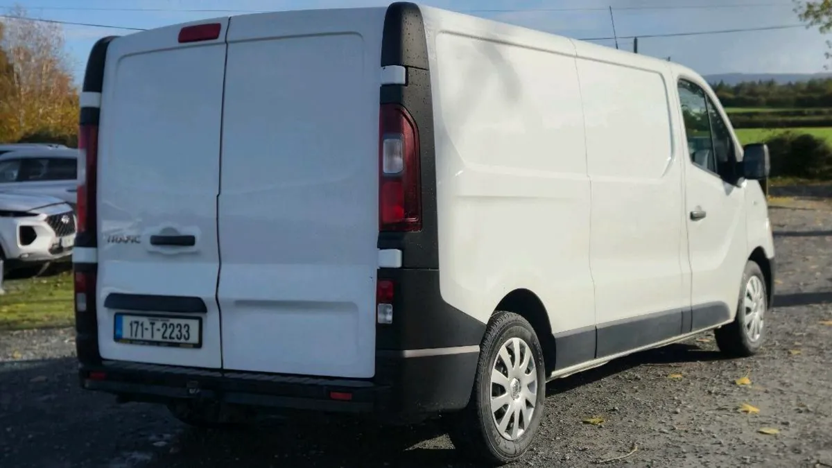 171 renault traffic - Image 3