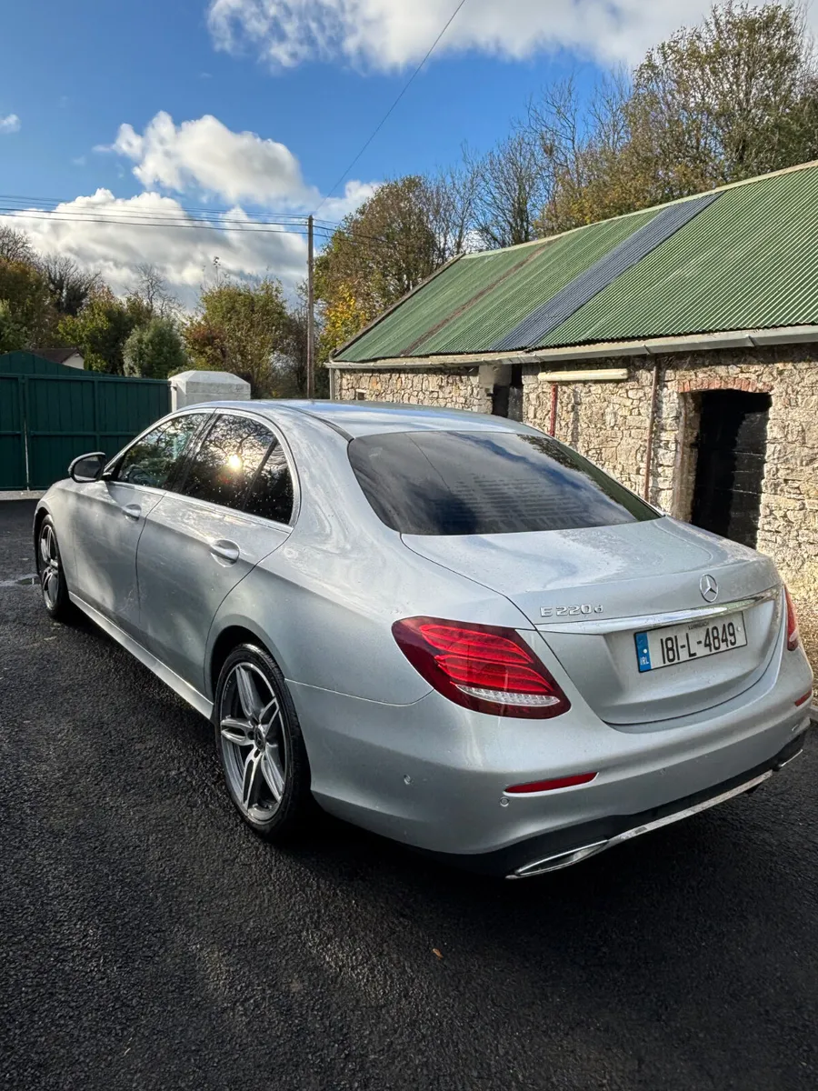 Mercedes-Benz E-Class E220 D AMG 2018 - Image 4