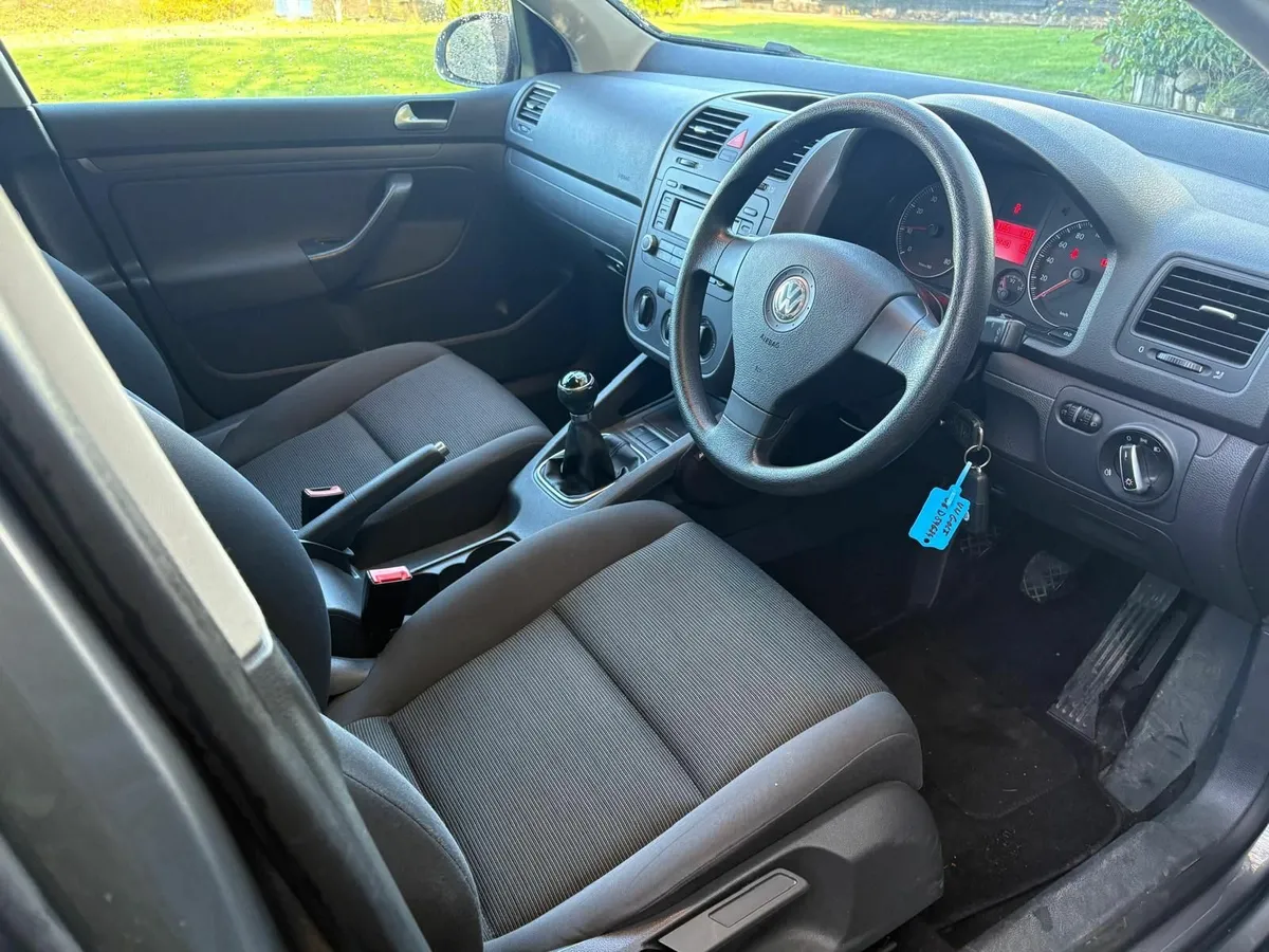 Volkswagen Golf 2006 1.4L - Image 3