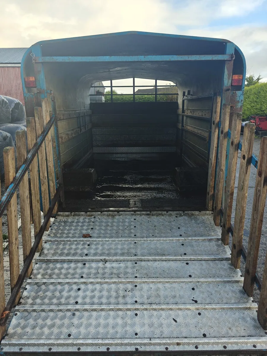 Cattle trailer - Image 3