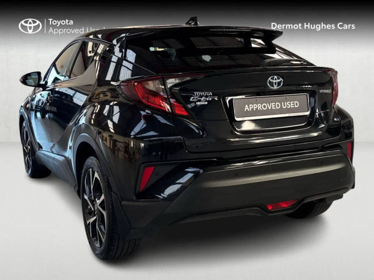Toyota C-HR 1.8 HYBRID SPORT 4DR AUTO - Image 2