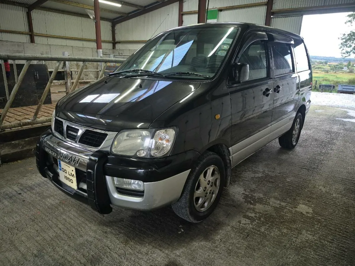 Toyota Liteace Noah SR50 AWD - Image 2