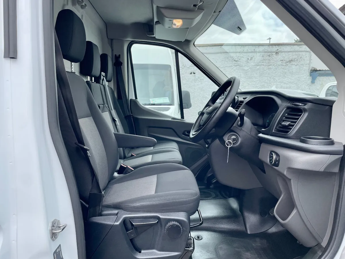 Ford Transit 350 L3H3 2.0TDCI 130PS LWB H/R,2022 - Image 4