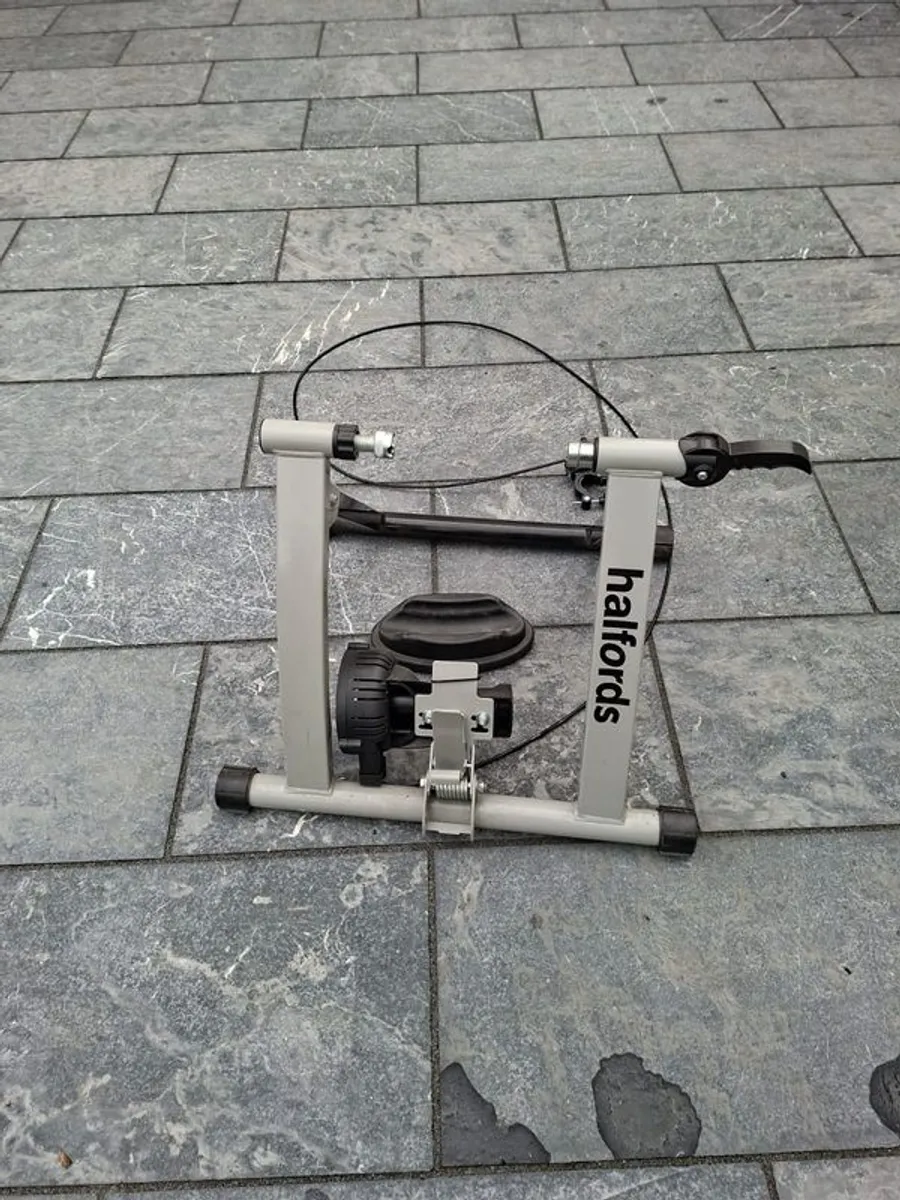 Turbo Trainer - Image 1