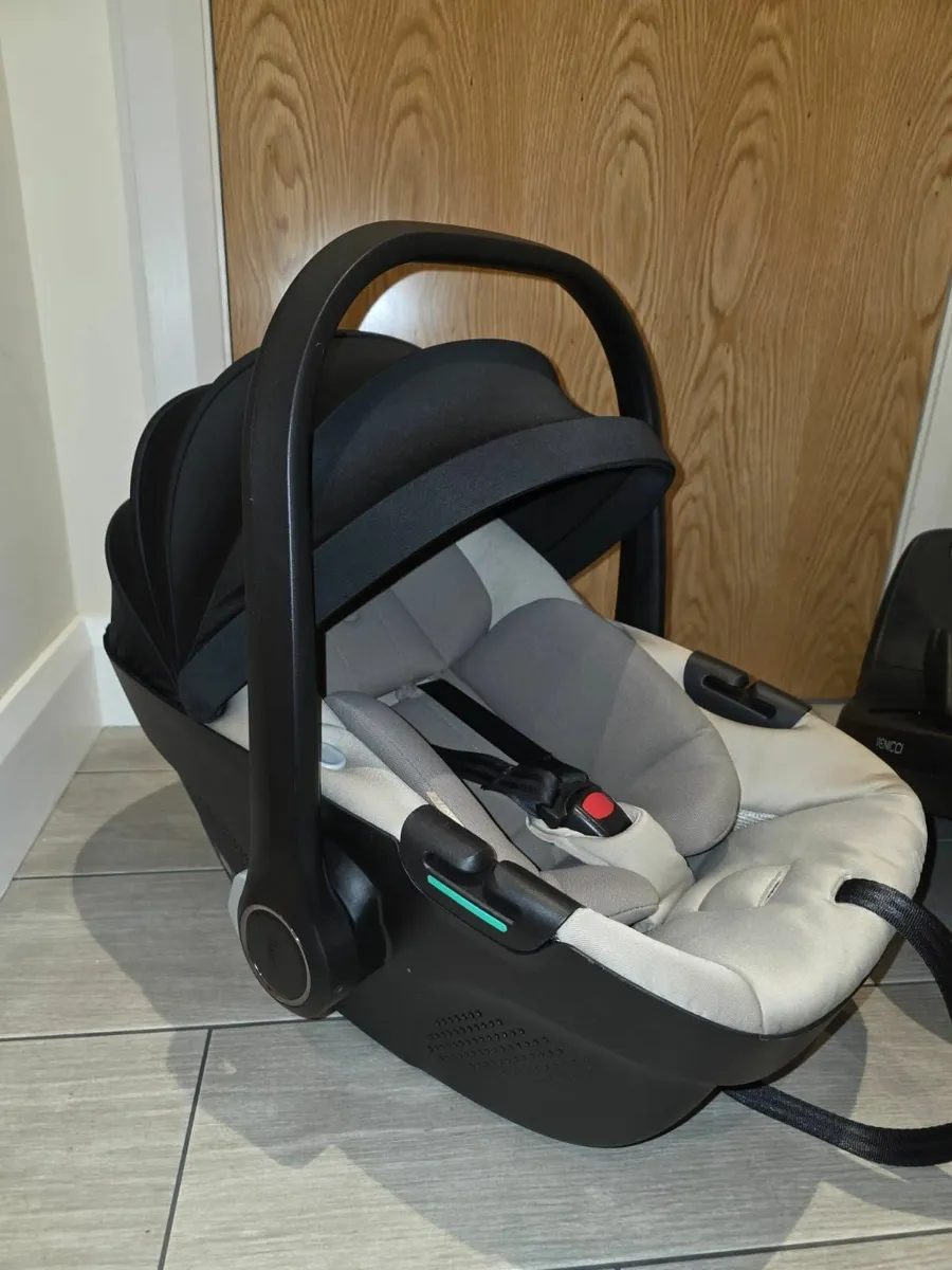 Ready USE straight Away SPOTLESS rotating isofi - Image 4