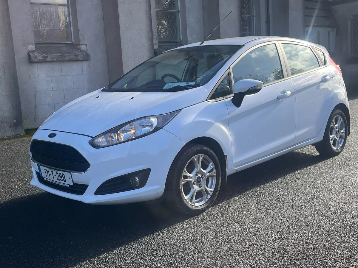 Ford fiesta - Image 2