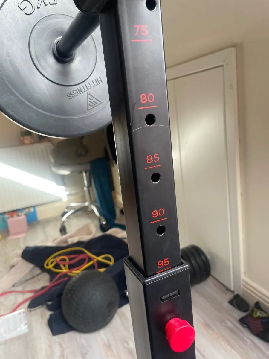 Bench press+bar+30kg weight plates - Image 4