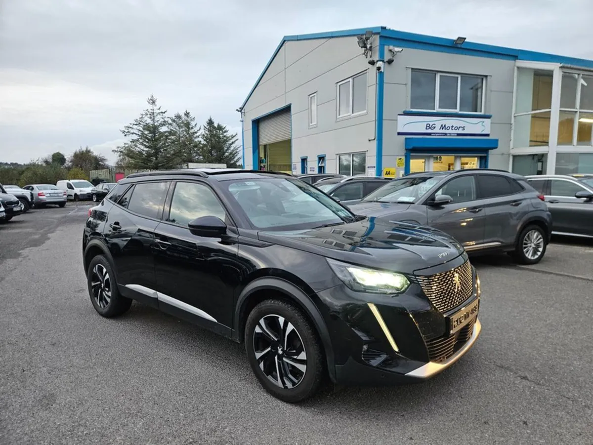Peugeot 2008 Allure 1.5 Blue HDI 100 6.2 4D - Image 1