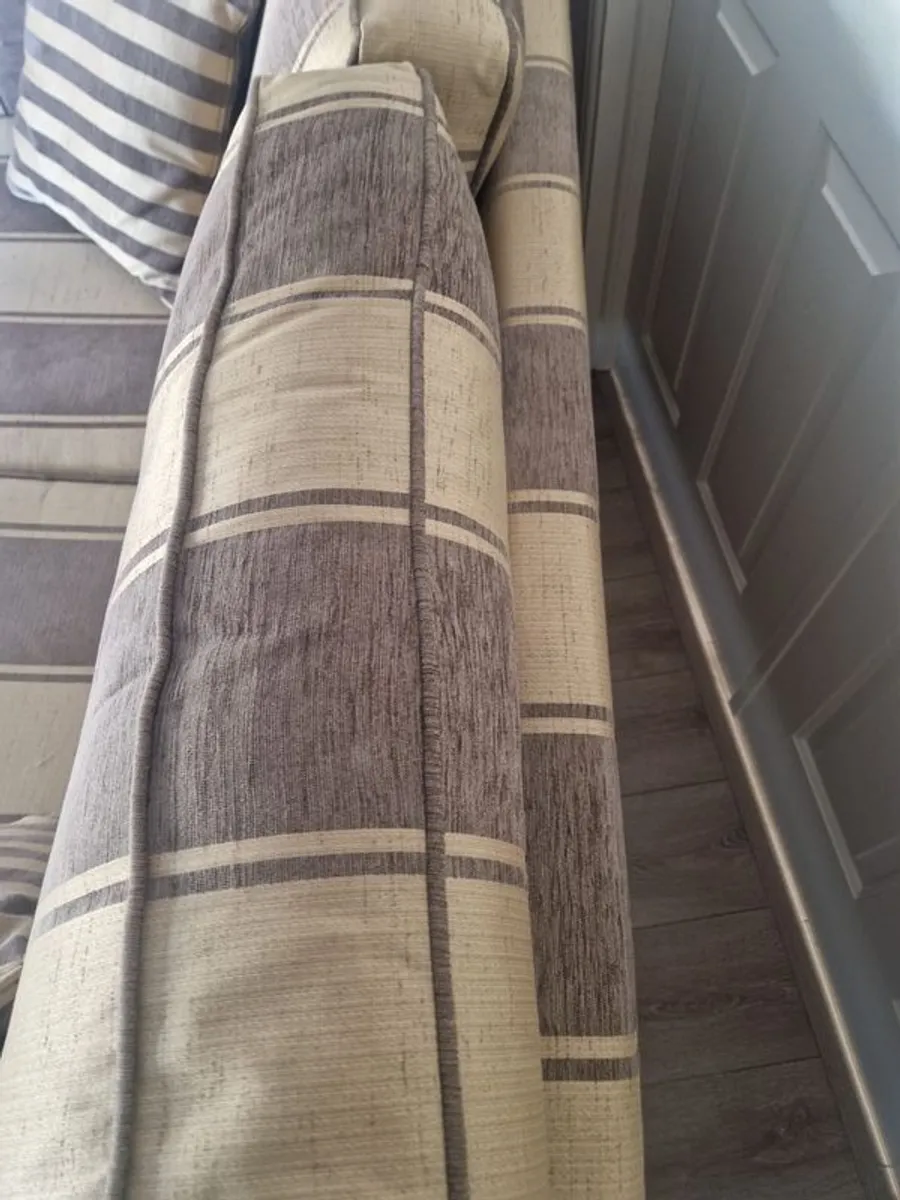 EZ Living 3 Seater  Sofa - Image 4