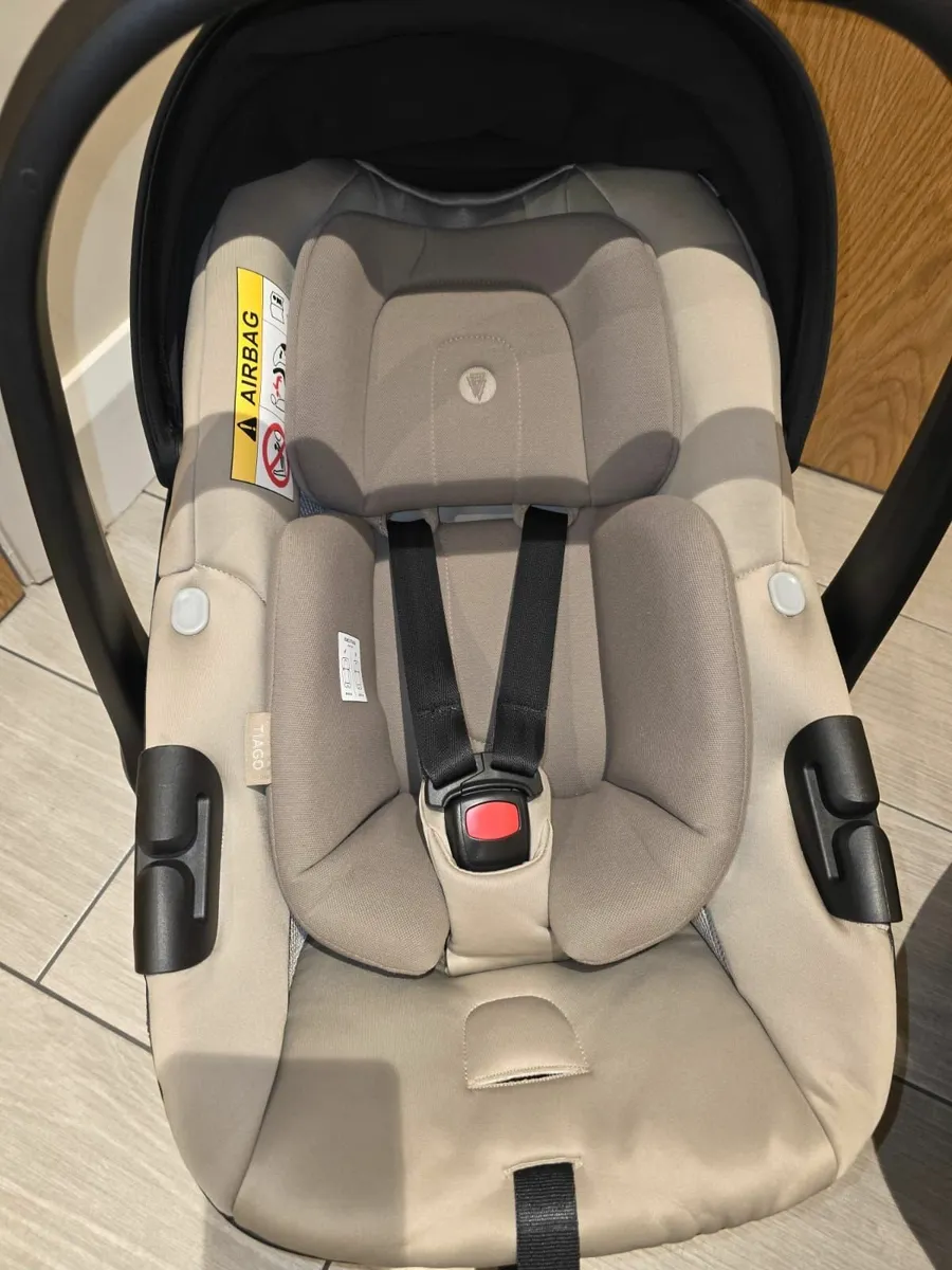 Ready USE straight Away SPOTLESS rotating isofi - Image 2