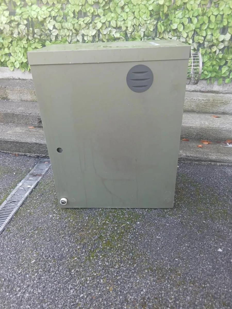 Oil burner - Image 1