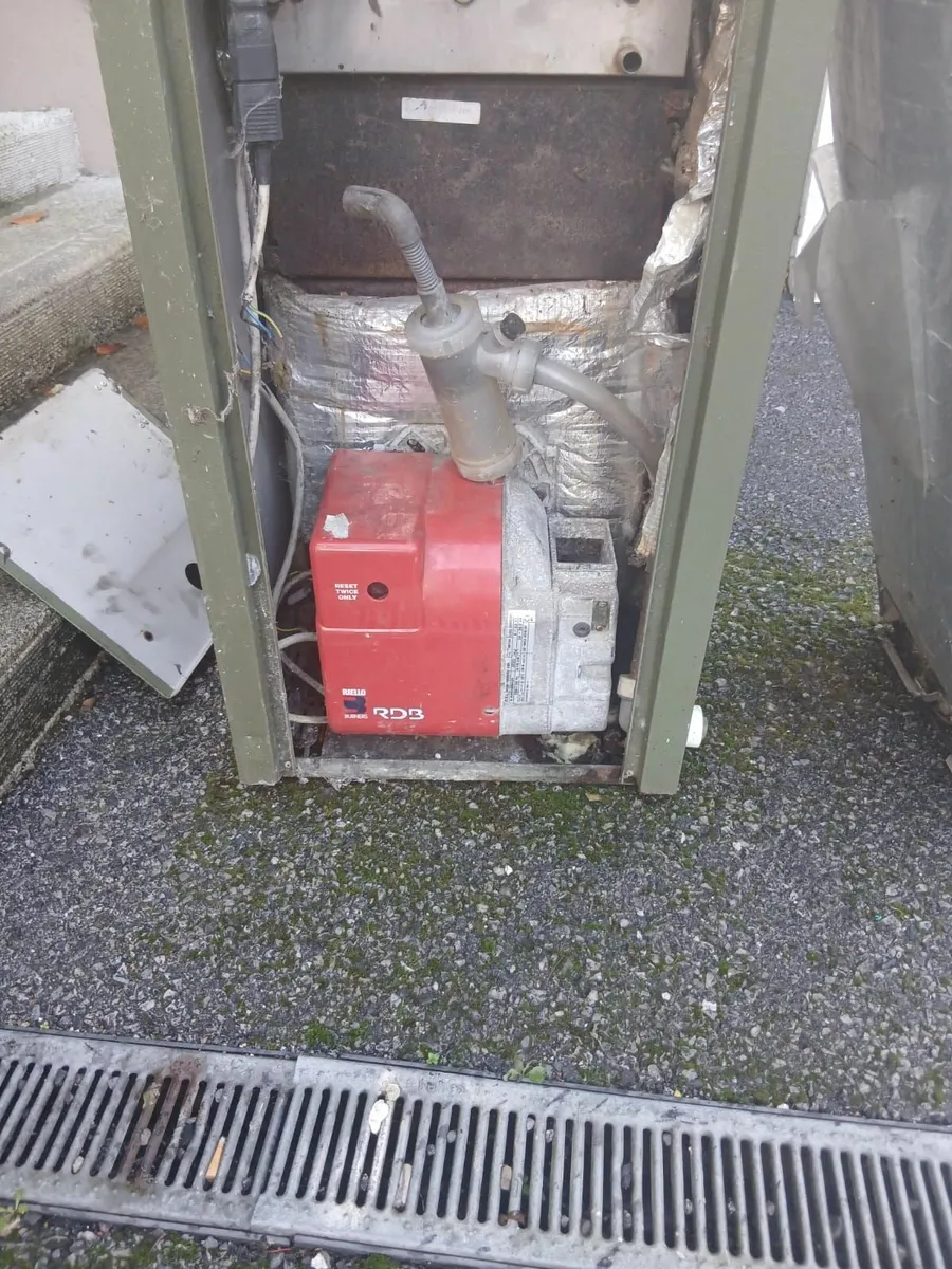 Oil burner - Image 2