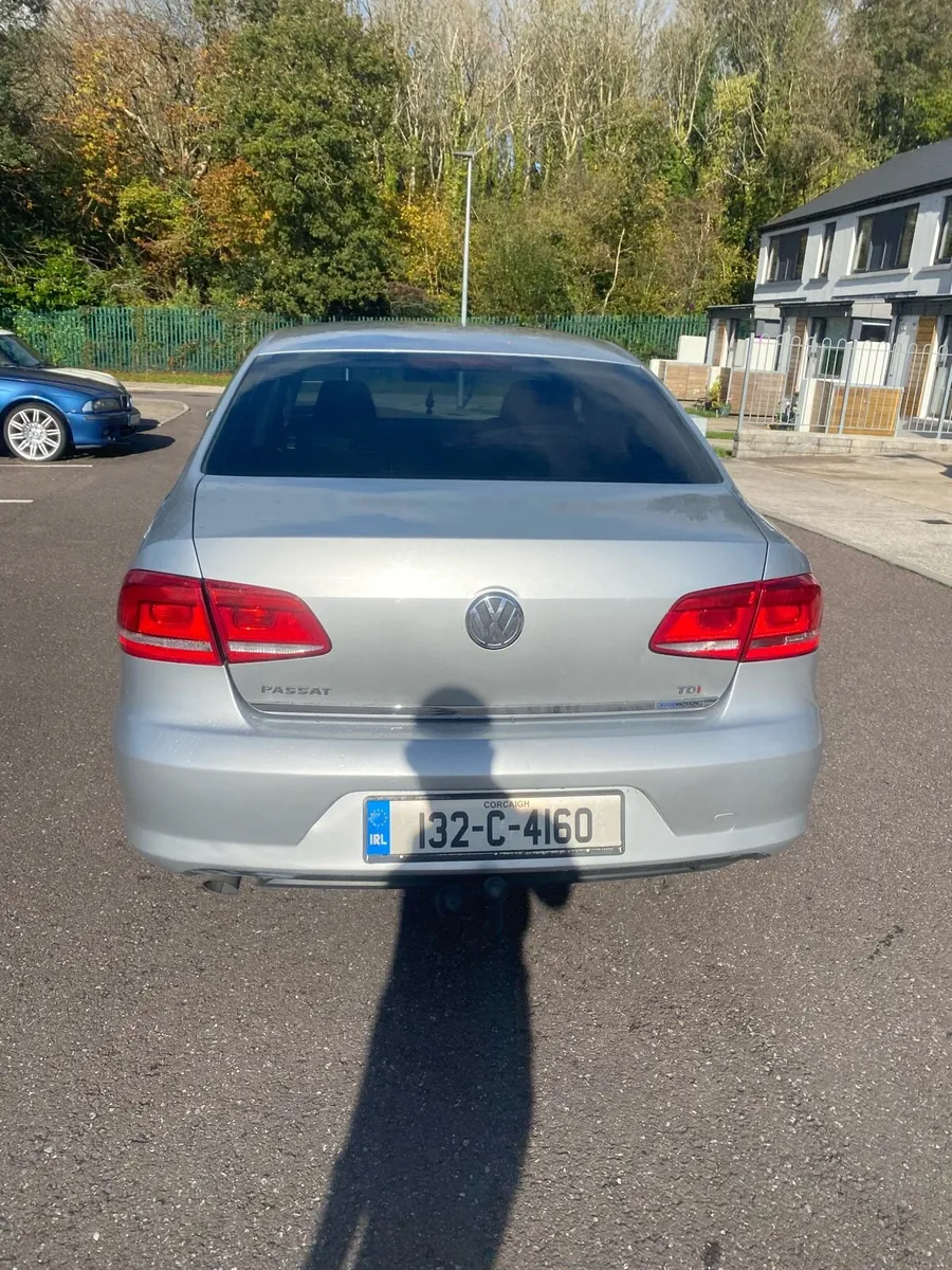 Volkswagen Passat - Image 3