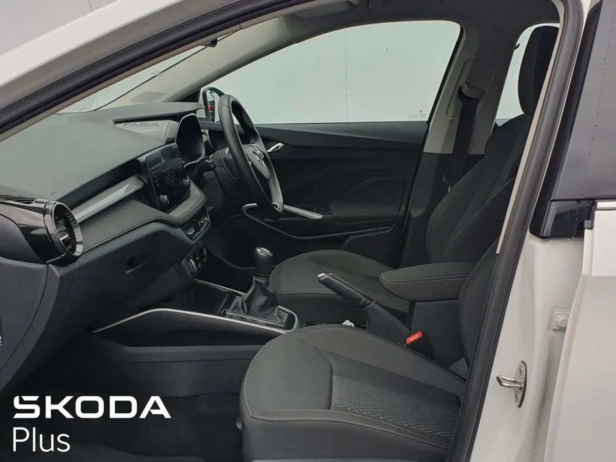 Skoda Fabia 1.0 MPI 80hp Style  49 Weekly on Pcp - Image 4
