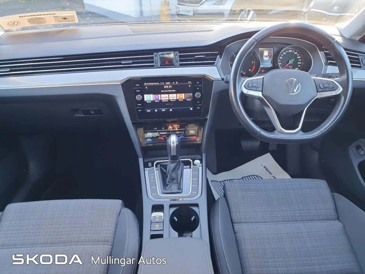 Volkswagen Passat 2.0 TDI 122HP Business DSG - Image 2