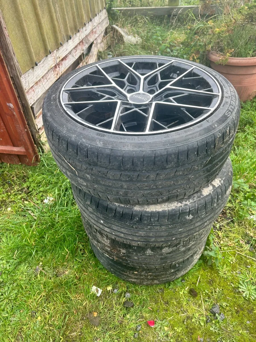 Volkswagen Golf 2008 - Image 1