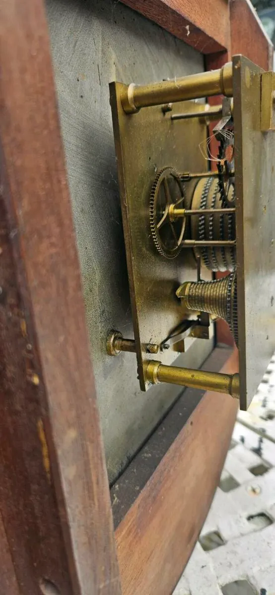 ANTIQUE CLOCK - Image 3