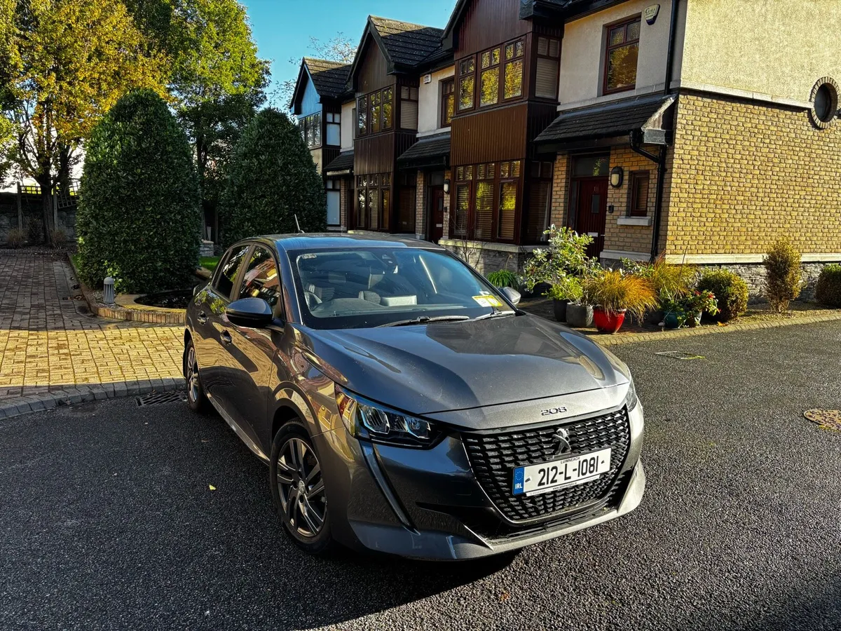 Peugeot 208 • 16.8KM • New NCT - Image 1