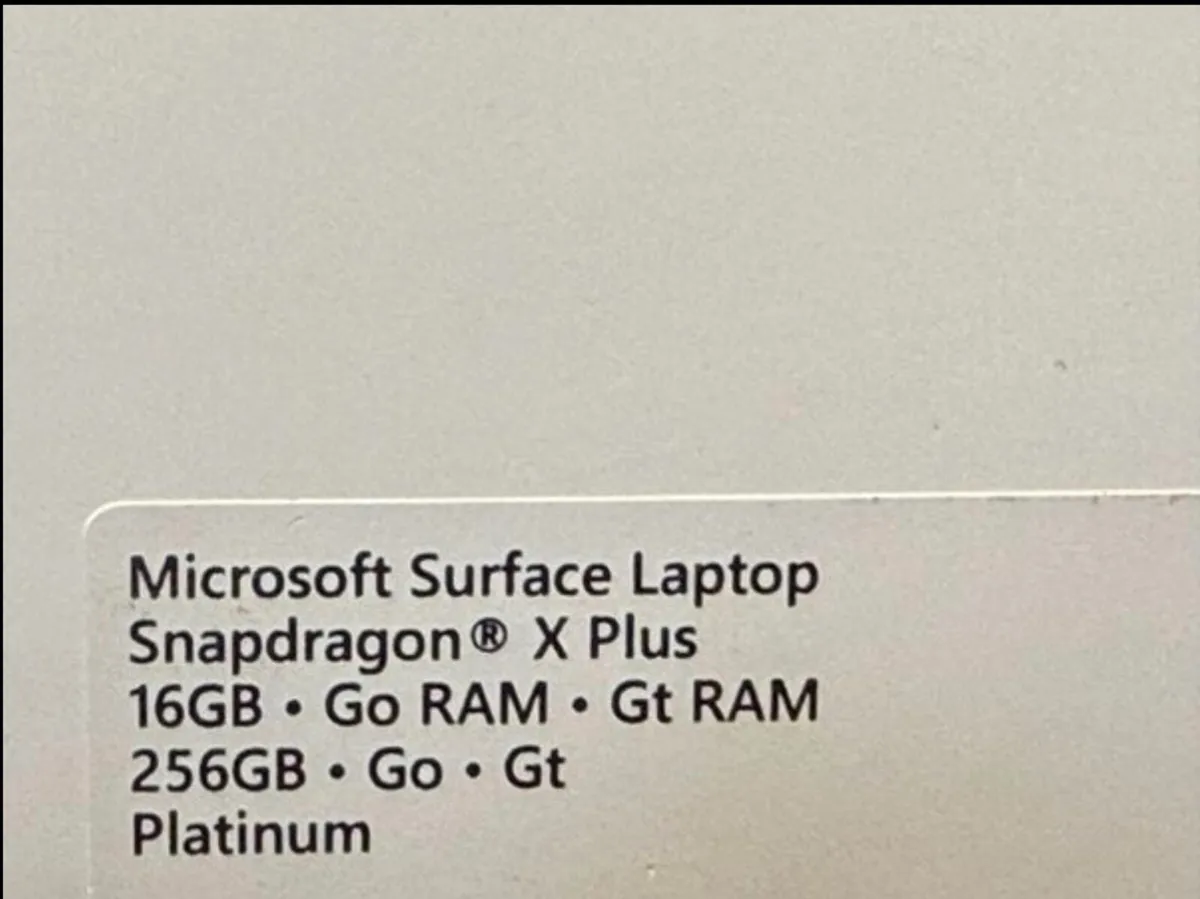 Microsoft surface laptop - Image 4