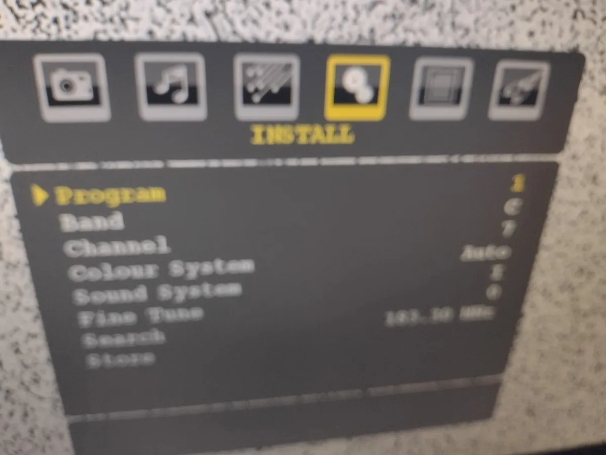 Small walker TV for kids room - Image 4