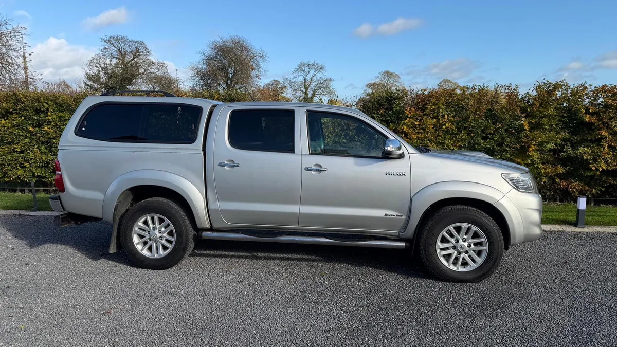 2012 Toyota Hilux Invincible 3.0 5 Seat N1 Crewcab - Image 2