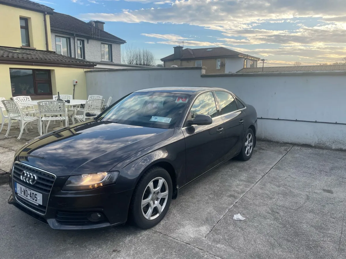 Audi a4 2011 low kms - Image 2