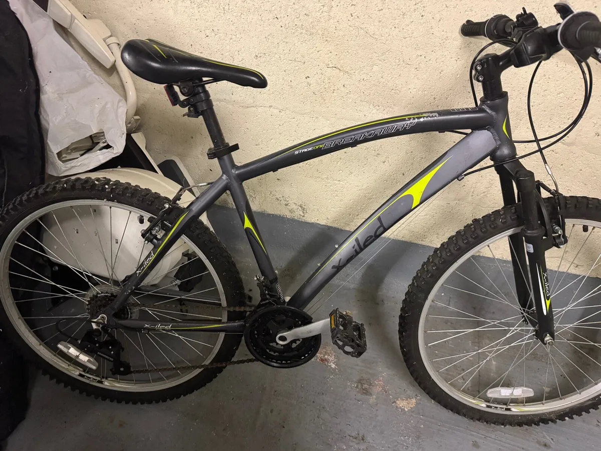 Mountain Bike Kids 26” Wheels Hardly ever used - Image 1