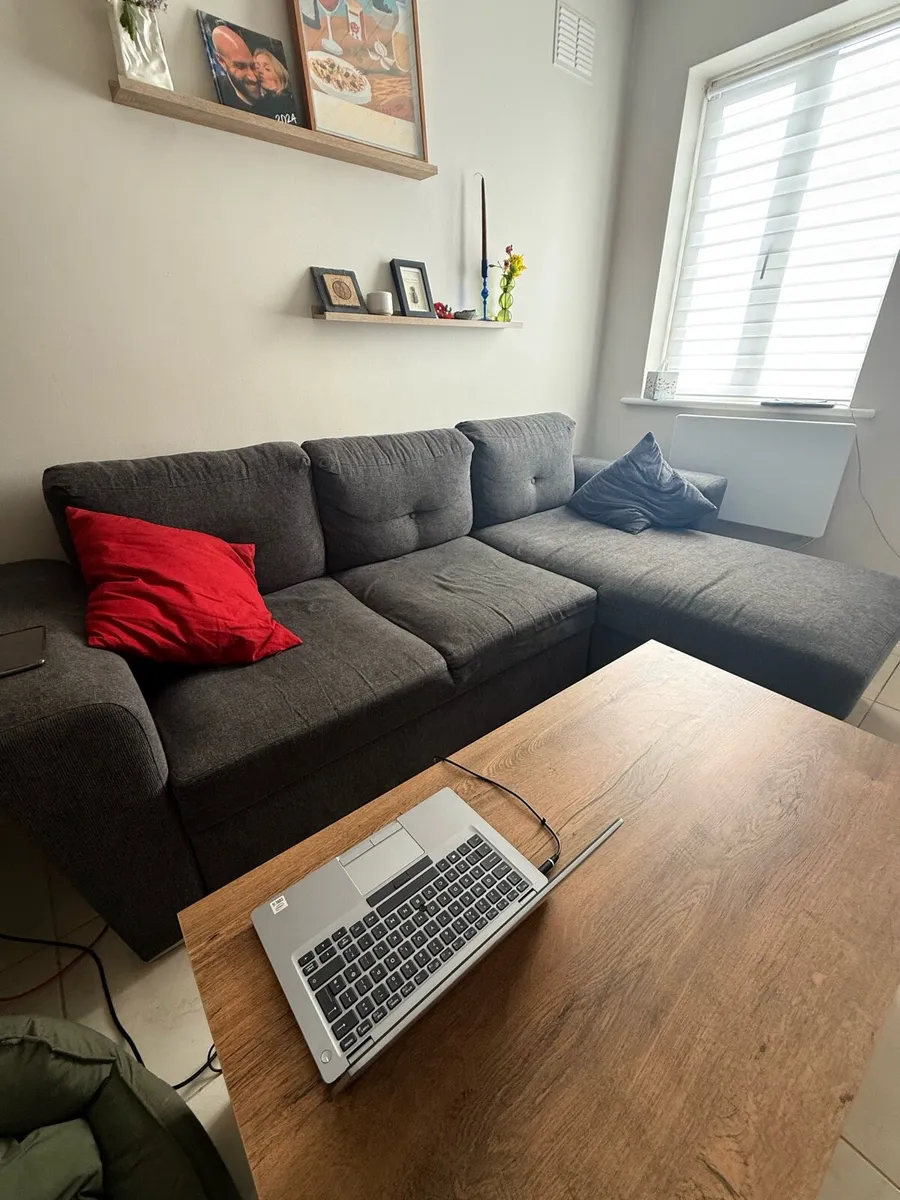 3-Seater Sofa - Image 2