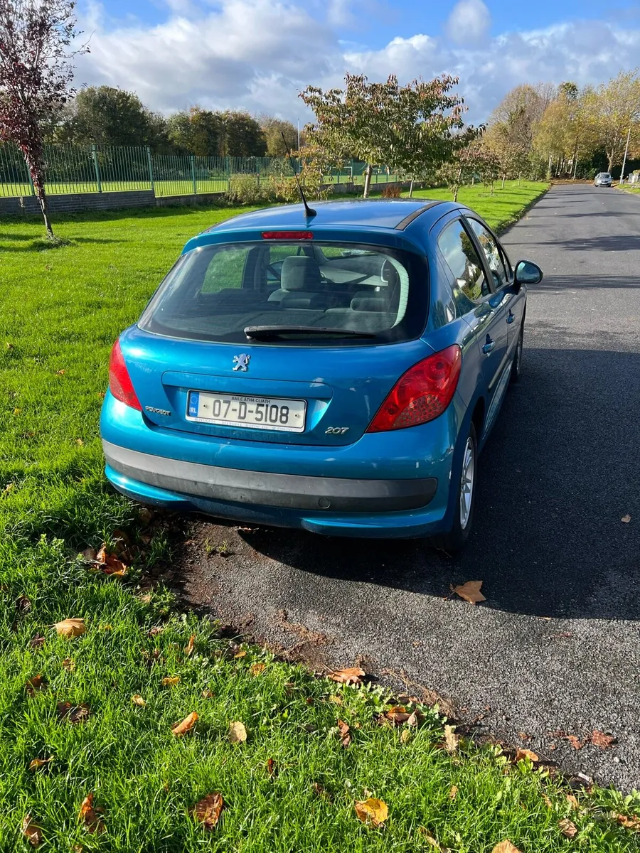 Peugeot 207 - Image 2