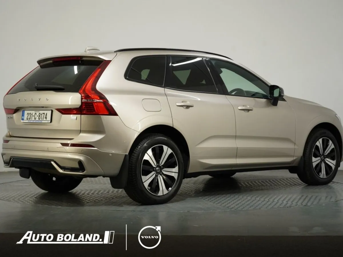 Volvo XC60 T6 Phev Plus Bright - Image 4