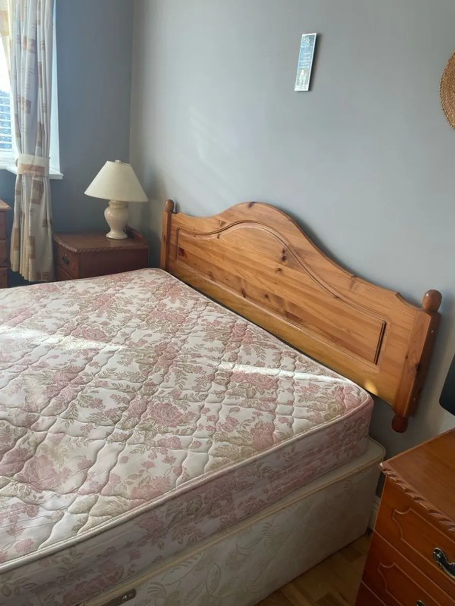 king size bed - Image 2