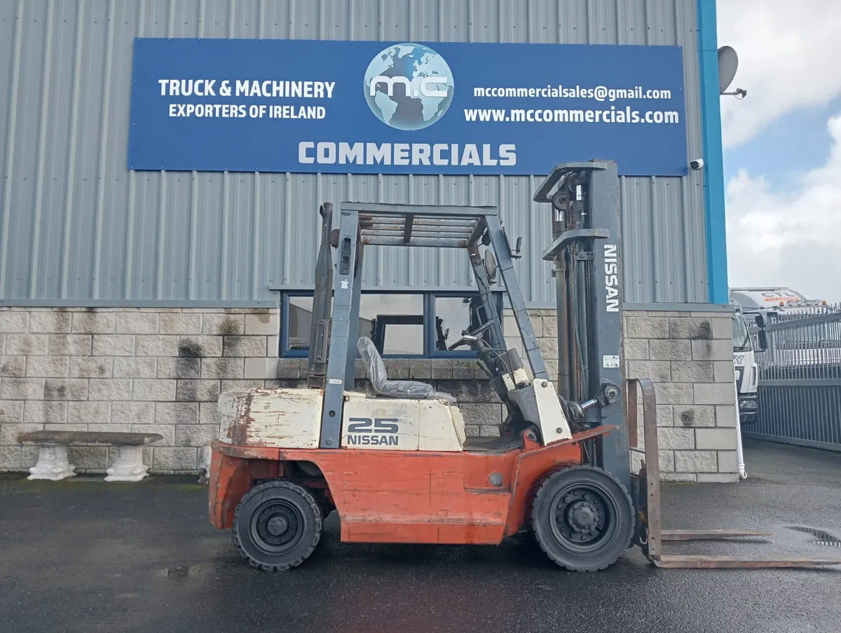 For Sale: 2.5 Nissan Forklift - Image 1